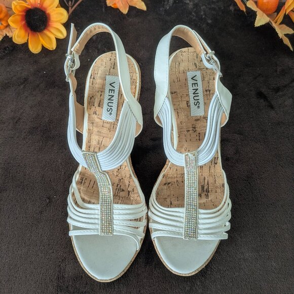 Venus Strappy Embellished Wedge Sandals Size 8 -  NWOT - Picture 2 of 8